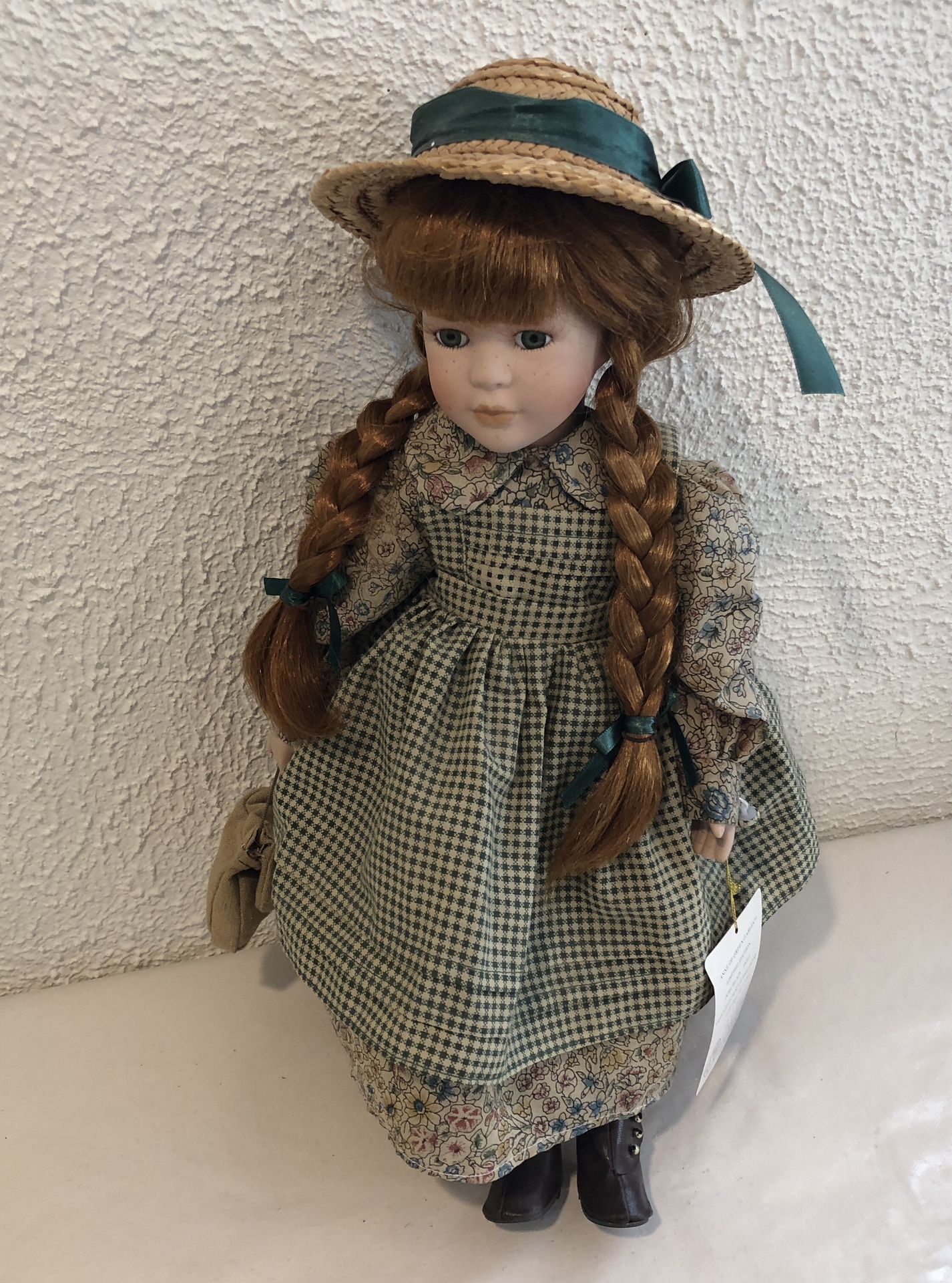 Anne Of Green Gables Limited Edition Porcelain Doll Kindred Spirits Collection 16” Tall Comes With Wooden Stand