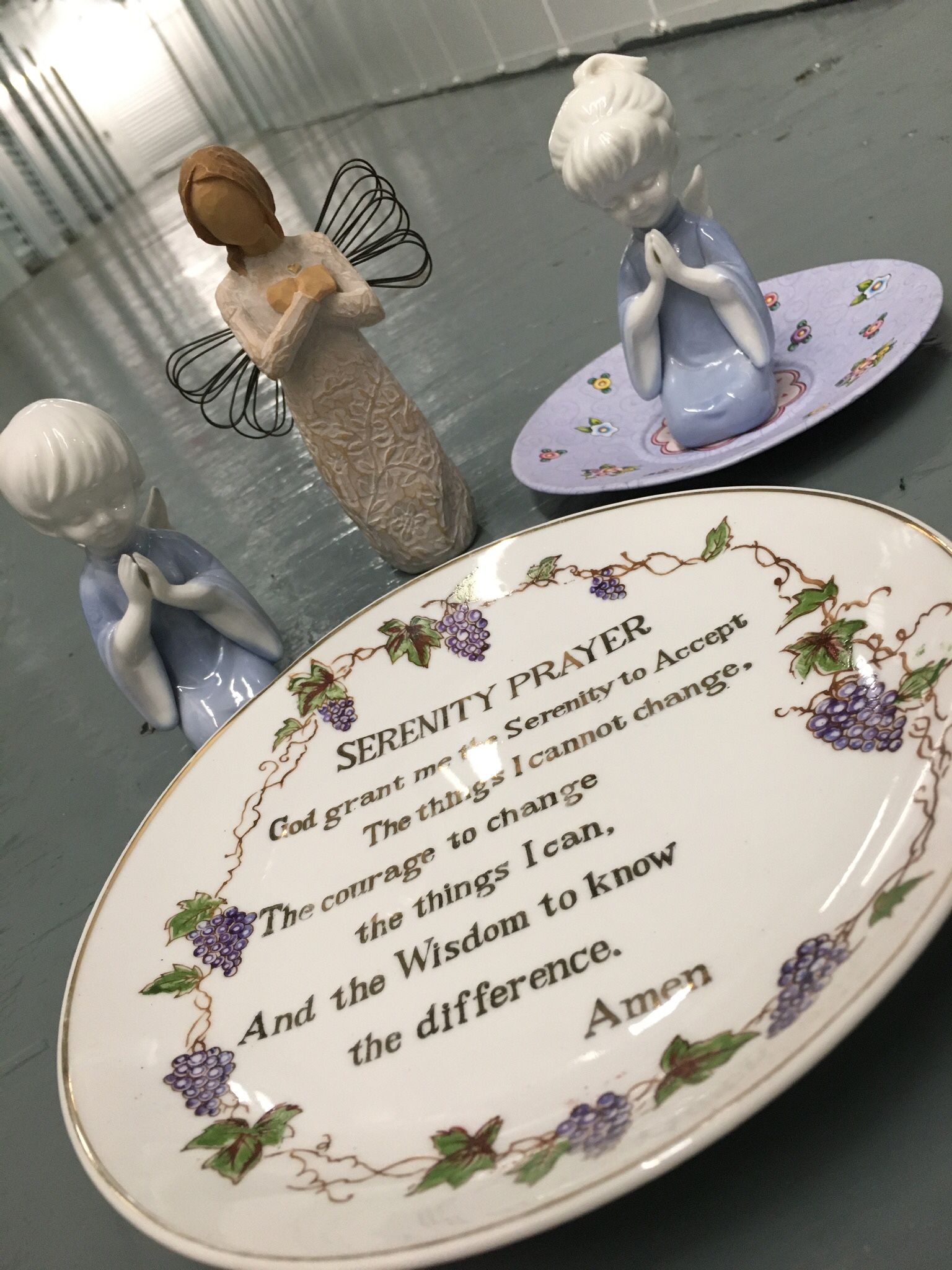Vintage LEFTON Pair Praying Boy Girl Blue White Porcelain Figurines 4” Tall