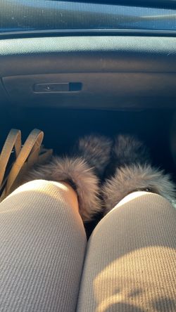 FUR BOOTS