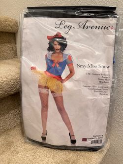 Leg Avenue Sexy Miss Snow Costume Medium
