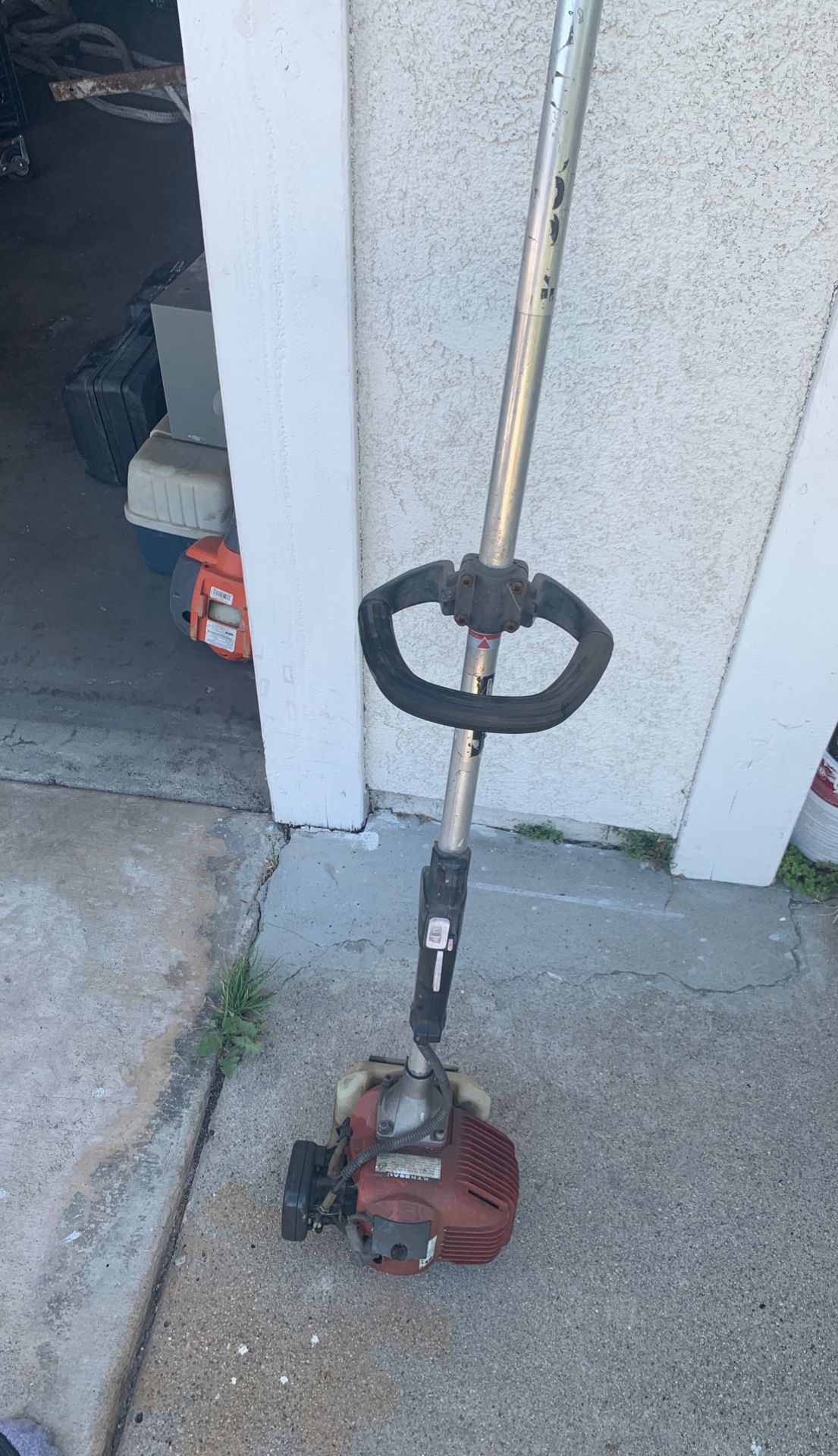 Kawasaki Weed trimmer/ edger