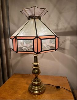 Antique Brass Table Lamp with Pink Stained Glass Shade -floral leaf cut glass in Excellent condition