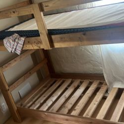 Cedar Bunk Beds 