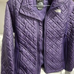 Size S THE NORTH FACE BUENAS CONDISIONES  SIZE S 