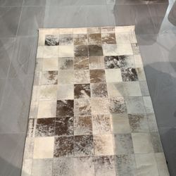 Natural Hide Rug 4 X 6