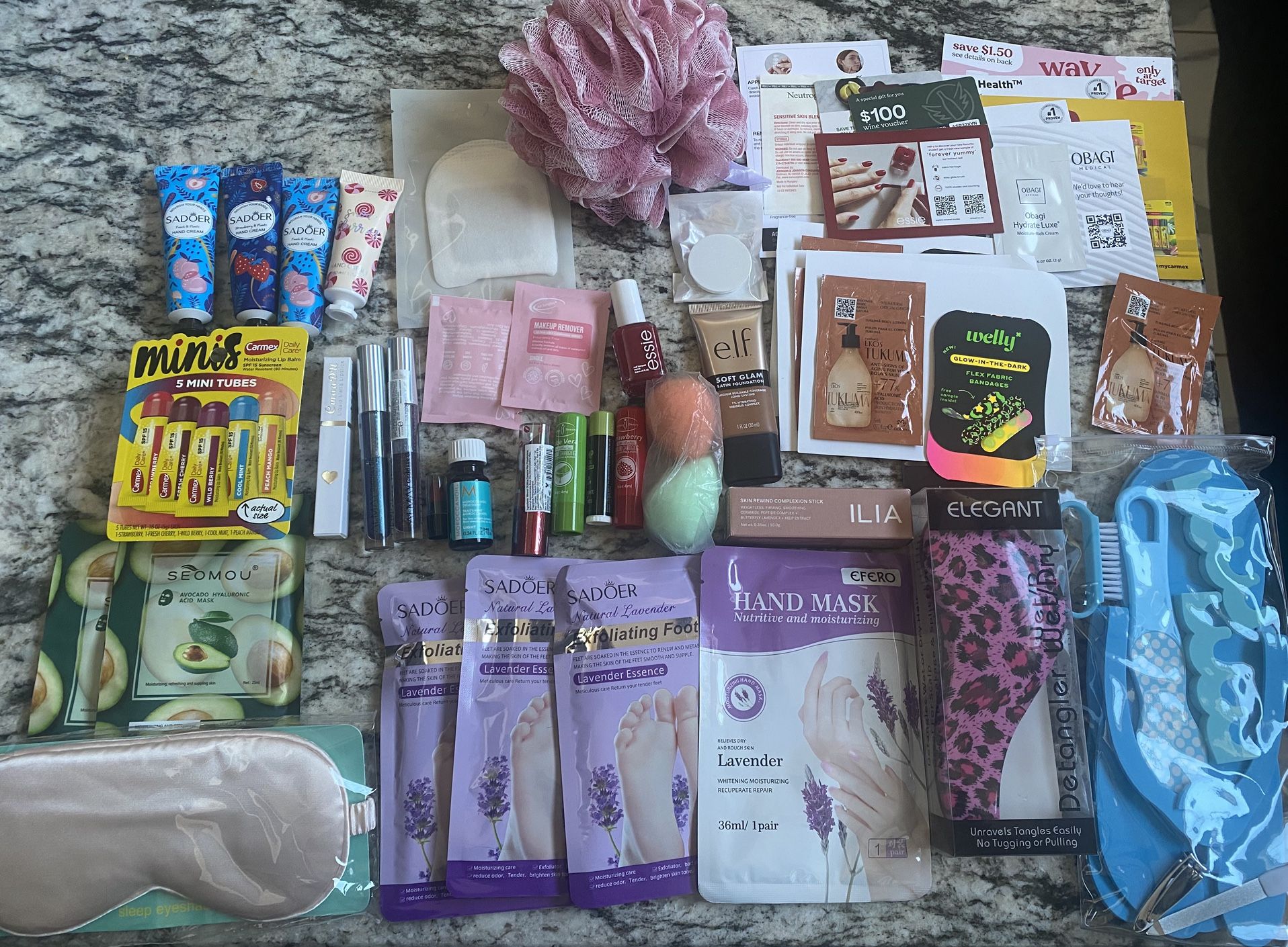Lot 1: Large Makeup/Beauty Lot including sample and full sized products. Everything is Brand NEW, Sealed, unopened.