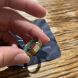 14k Gold Men’s Wedding Band