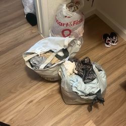 bundles of girl clothes 