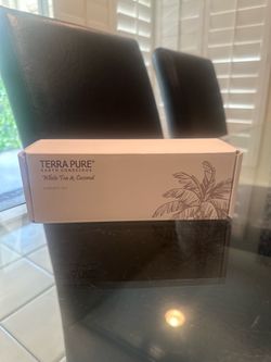 ((NEW))) Travel Size 9 Items Terra Pure amenity kit features a white tea and coconut scent