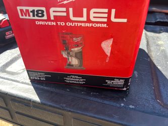 Milwaukee M18 FUEL 18V Lithium-Ion Brushless Cordless Compact Router (Tool-Only)