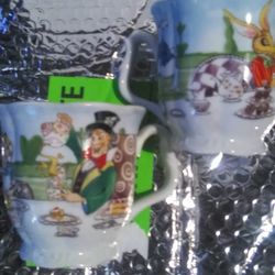 Wizard Of Oz & Alice In Wonderland Tea Sets