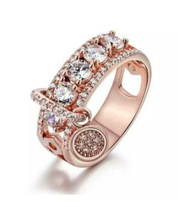 ❤ Beautiful! Gold Plated/925 Silver Filled Ring -Sz 7 1/2💍💎$20. OBO❤