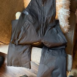 Arctix Essential Insulated Bib Overalls for Ladies e