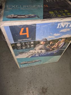 Intex Excursion 4 Inflatable Boat Set