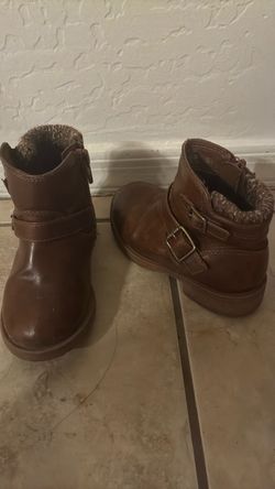 Brown Leather Ankle Boots with Buckle Straps