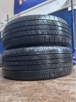 235/60R18 Kumho Crugen all season tires