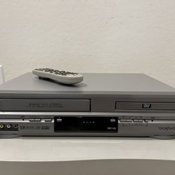 BrokSonic DVD/VCR VHS Combo W/ Remote & A/V Cable -Tested & Works