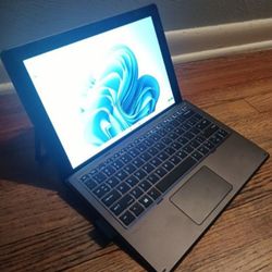 Touchscreen 2 In 1 HP Laptop/Tablet Intel Core i5 8GB RAM 128GB SSD Webcam 1080P LCD Wi-Fi/BT Wireless Windows 11 Professional 