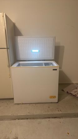 Deep freezer