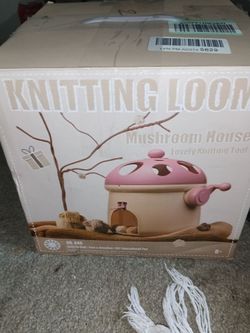 Mushroom knitting kit