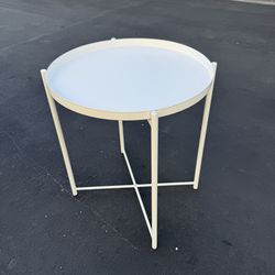 IKEA GLADOM Metal Tray Table Accent Table, white Like New