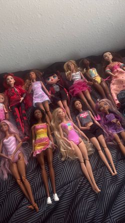 BARBIES. 5$ Each