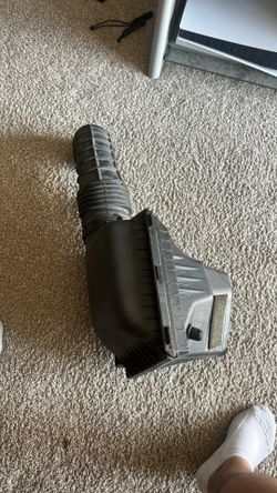 Air intake OEM from a 2010 dodge charger srt8