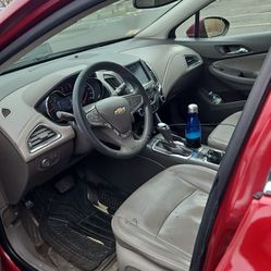 2017 Chevy Cruise Premier 