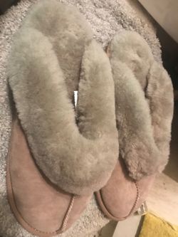 New leather slip on slippers Size 10 only $15 firm￼