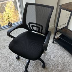 Black Adjustable Office Chair 