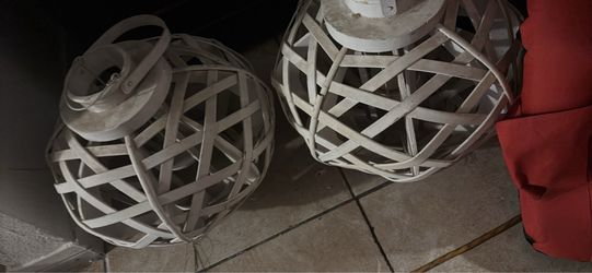 Wicker candle holder lanterns