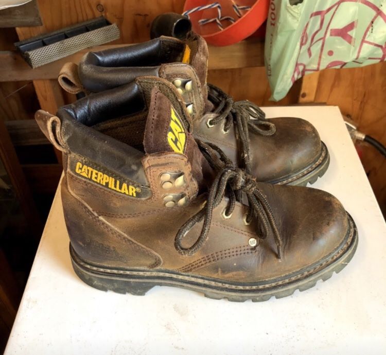 Men’s Caterpillar Work boots 