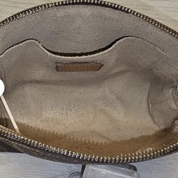 Louis Vuitton Cosmetic pouch 
