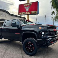 RINES Y LLANTAS NUEVAS DISPONIBLES FINANCIADAS