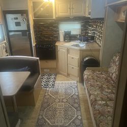 Camper