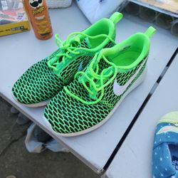 Like New Nike size 7