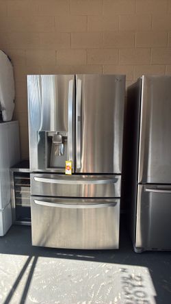 Nice like new LG stainsless steel refrigerator