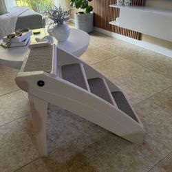 Dog stairs 