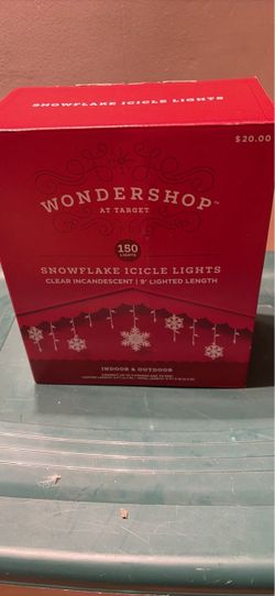 Wondershop Snowflake Icicle Lights 150 Count