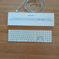 Apple Magic Keyboard With Numeric Keypad
