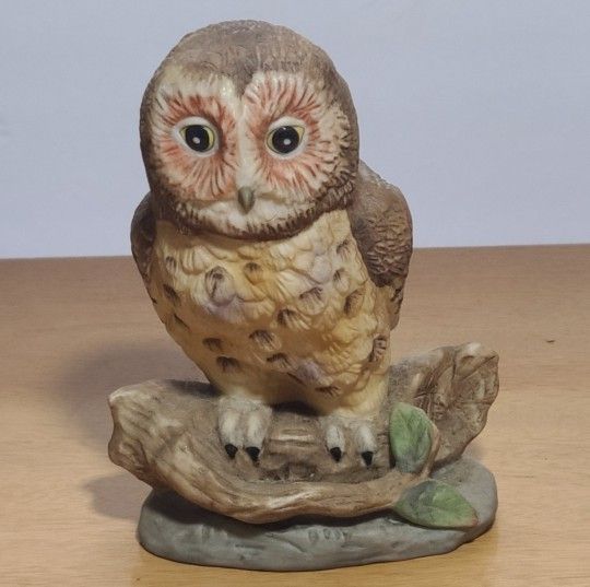 Vintage tawny owl figure