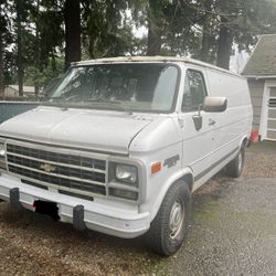 Chevy Van 