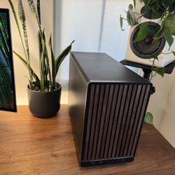 m-ATX Gaming PC; Nvidia GeForce RTX 4080 Super; Ryzen 7 7800X3D; 2TB; 32GB DDR5