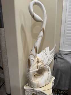 Marble Swan Statue