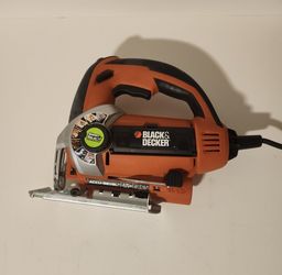 Black & Decker Variable Speed Oribital Jigsaw JS660 Used Great Condition Blades 