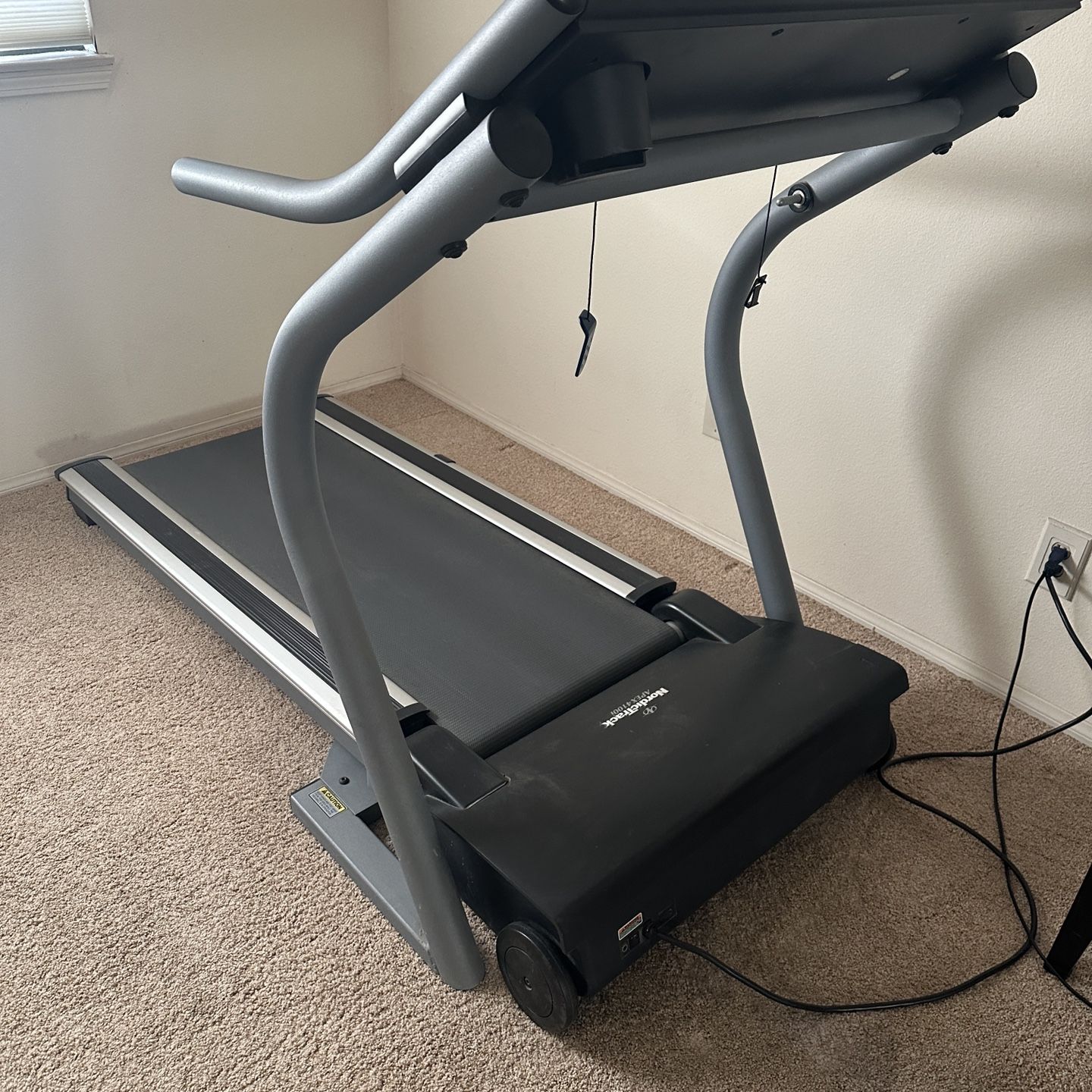 NordicTrack Apex 4100i Exercise Walking Running Treadmill Training Zones Workout Equipment for Sale in Riverside CA OfferUp