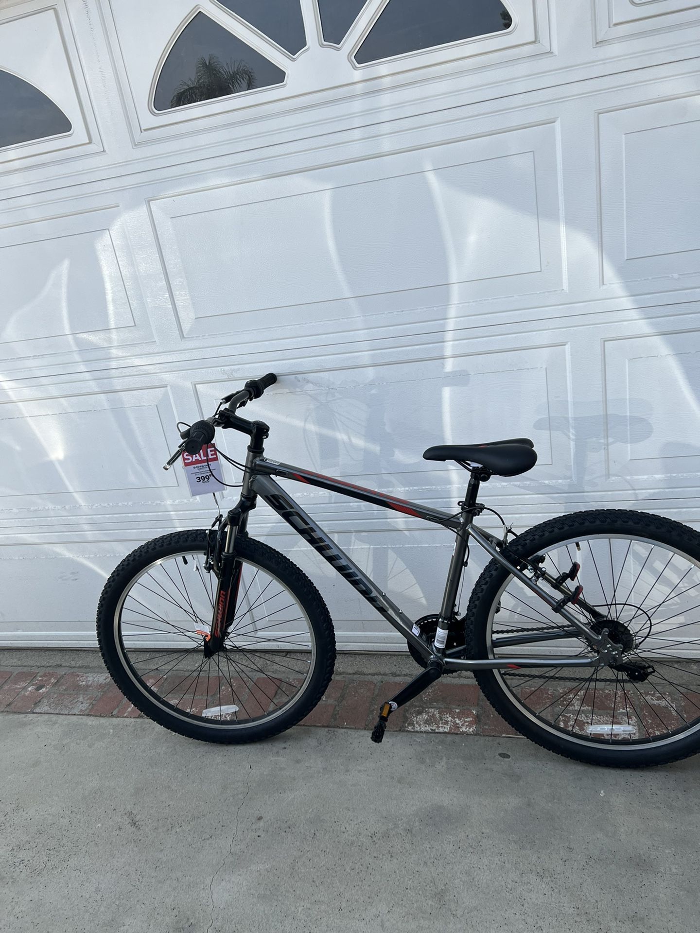 Schwinn standpoint mountain bike hotsell