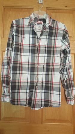 Wrangler jeans Co plaid shirt. Size small