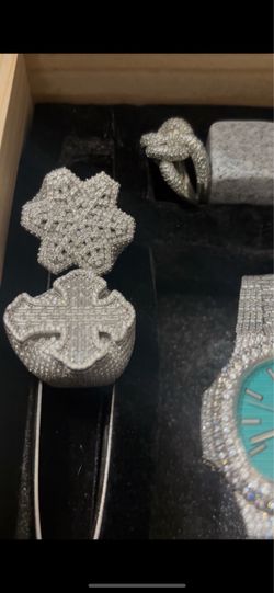 Moissanite ring