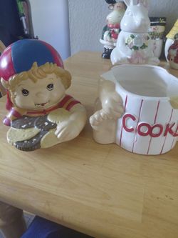 Cookie jar collectable